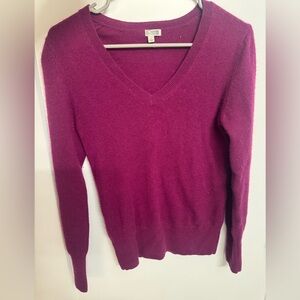 Halogen V-Neck Sweater in Rich Magenta